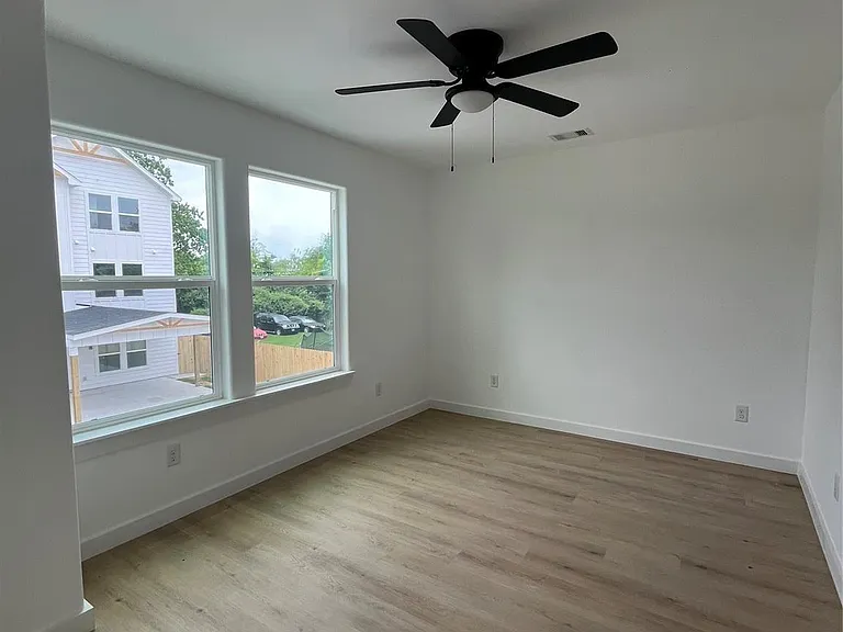 8605 Wileyvale Rd #B — Photo 10