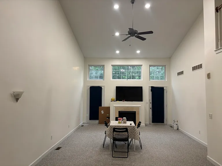 44700 Heather Ln #19 — Photo 7