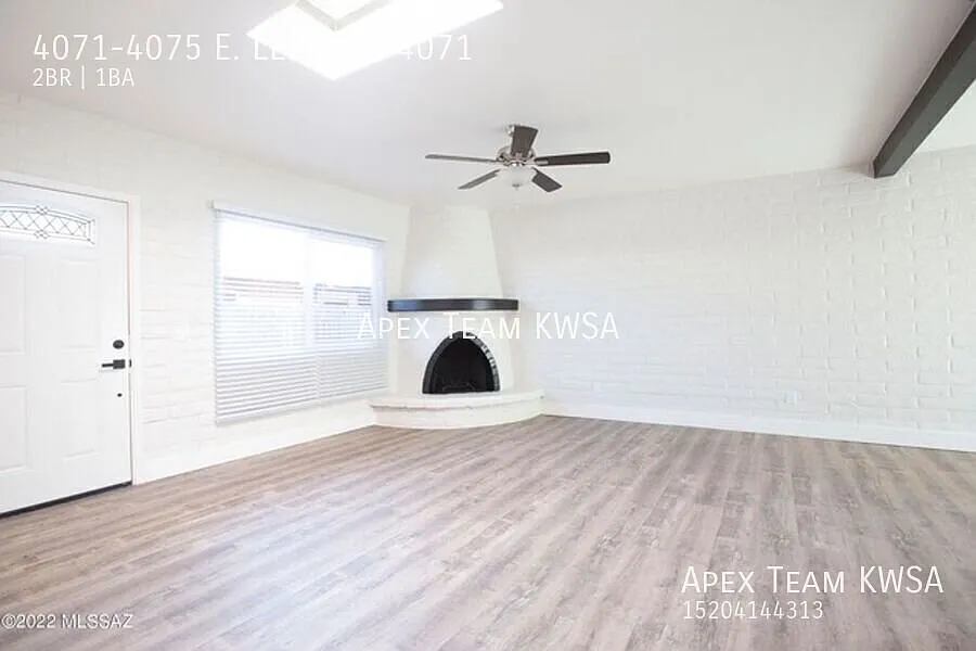 4071-4075 E Lee St — Photo 1