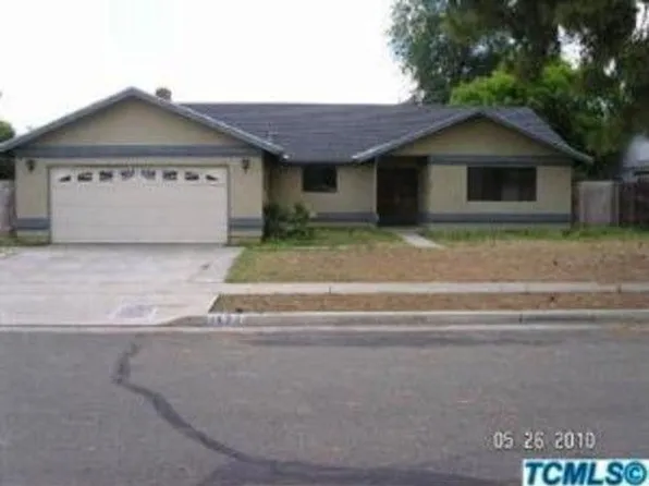 1477 Baywood Ave, Tulare, CA 93274