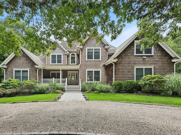 3470 N Bayview Road, Southold, NY 11971