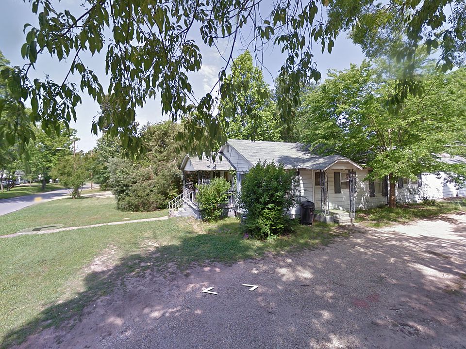 2nd image of 925 W Sevier St
