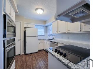 6606 Brittany Park Ln, Houston, TX 77066