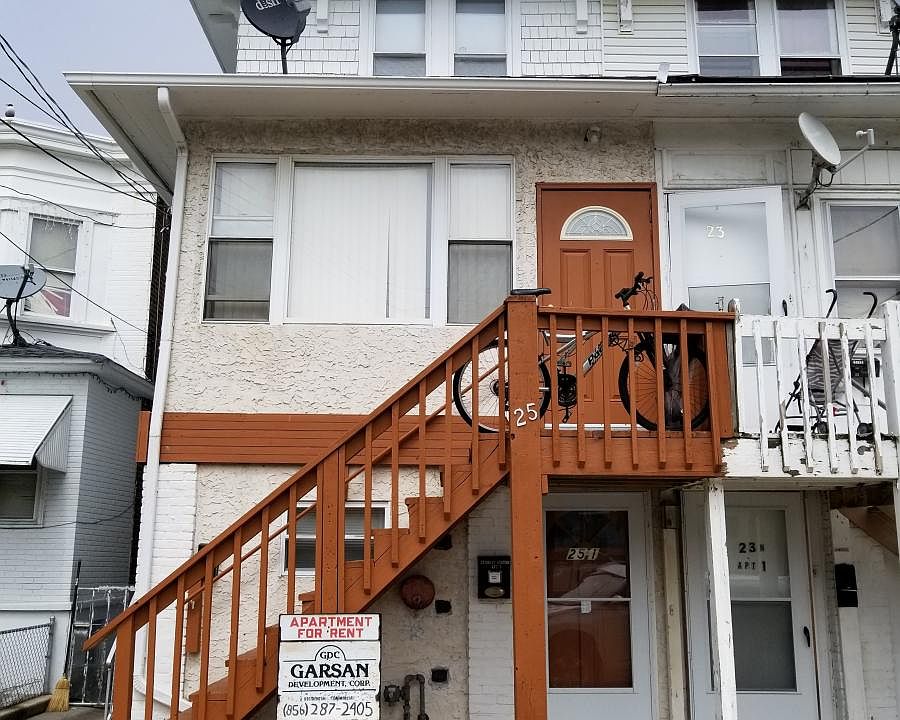 2nd floor unit easy access