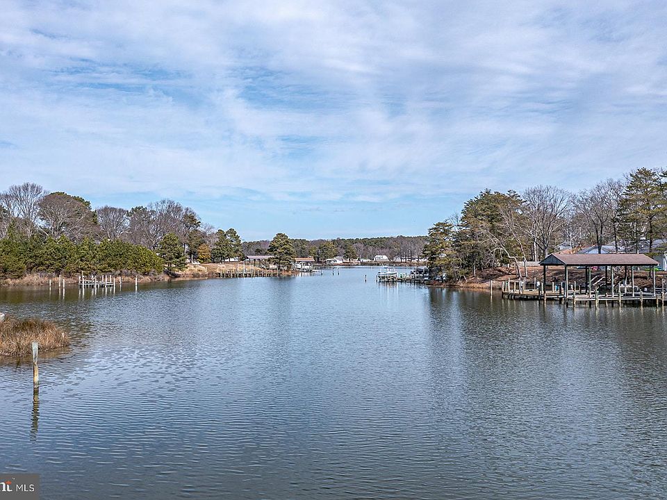 562 Oyster Point Dr, Reedville, VA 22539 Zillow