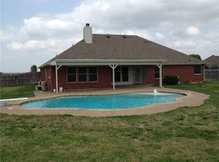 2125 Shorthorn Trl, Crowley, TX 76036