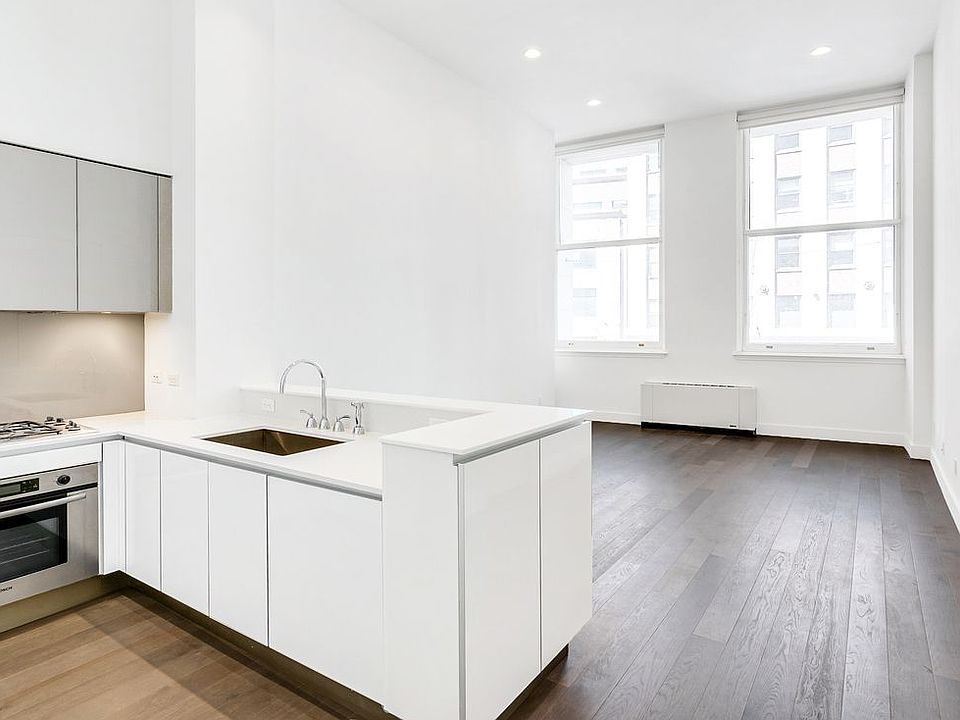 1st image of 25 Broad St APT 4H