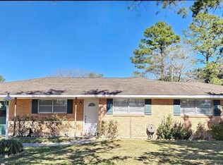1364 Beagle Rd, Orange, TX 77632