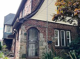 189-14 35th Ave #1, Flushing, NY 11358
