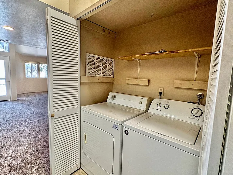 1185 E Foothill Blvd #20 — Photo 17