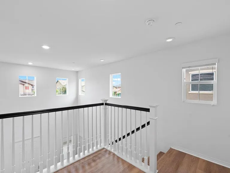 31624 Chamise Ln — Photo 16