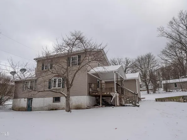 229 Woomer Rd, Altoona, PA 16601