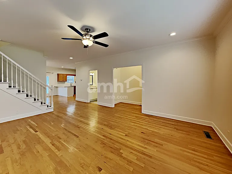 2533 Kilkenny Ct — Photo 7