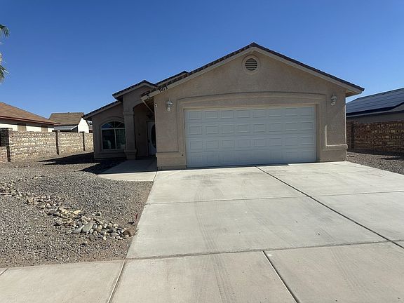 2nd image of 9613 E 38th Pl