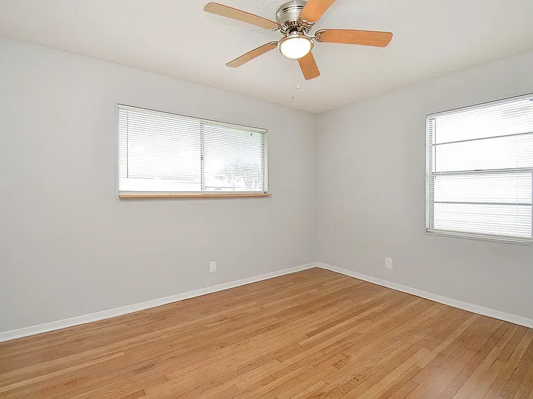 6322 Clemson St — Photo 15
