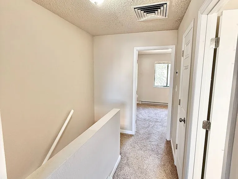 49 Royal Crest Dr. — Photo 4