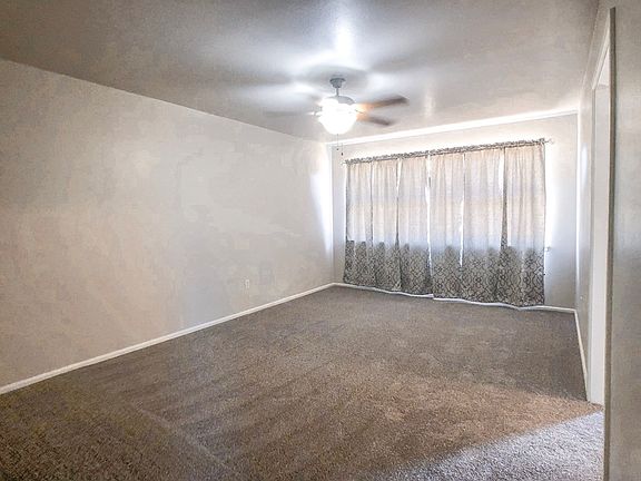 4th image of 2412 E 25th St