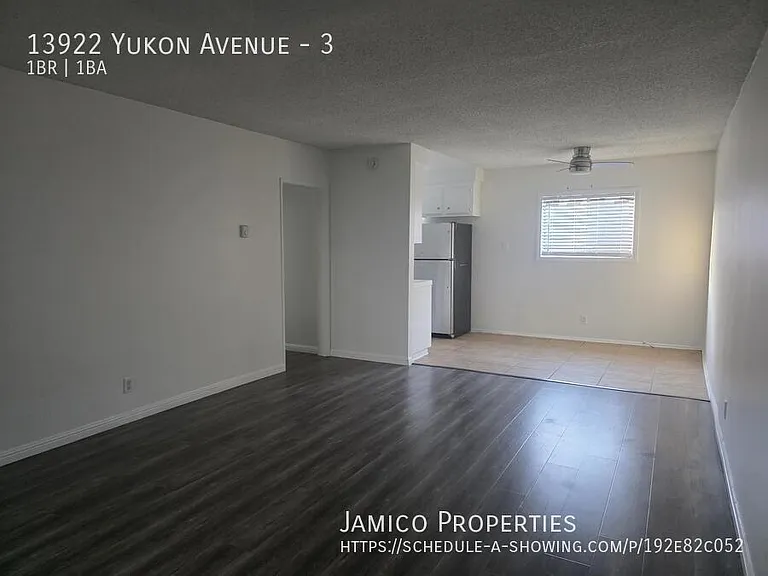 13922 Yukon Ave #3 — Photo 6
