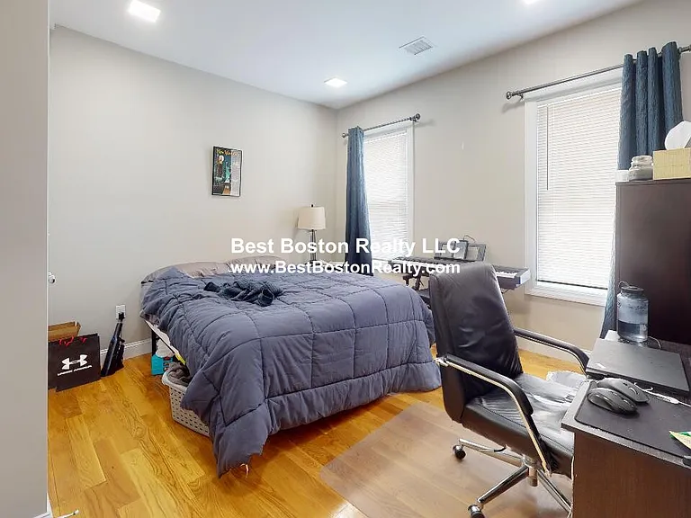 317 Main St #3 — Photo 11