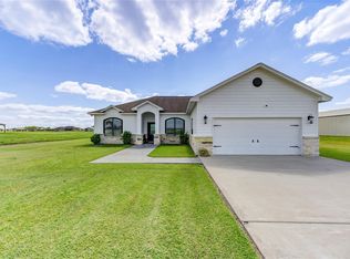 931 Angus Trl, Angleton, TX 77515