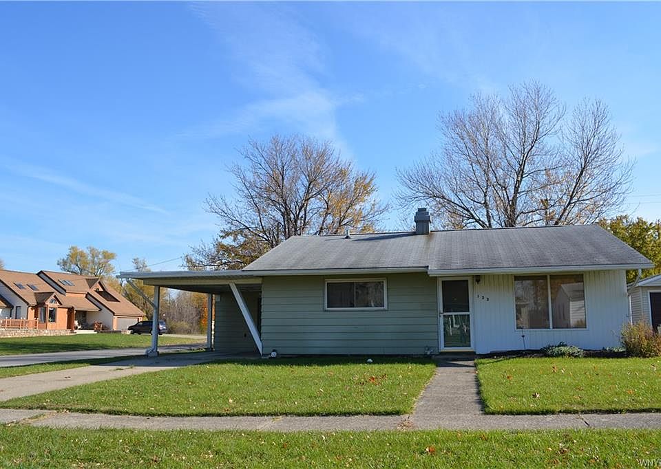 1st image of 133 Bissell Ave