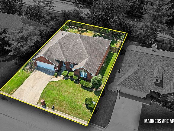 2nd image of 2909 Northaven Dr