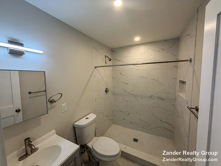 51 Pasadena Rd #2 — Photo 4