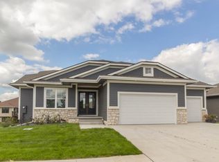 7013 Blair Loop, Johnston, IA 50131