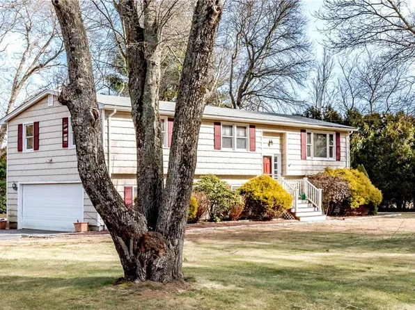 3955 Kingstown Rd, South Kingstown, RI 02892