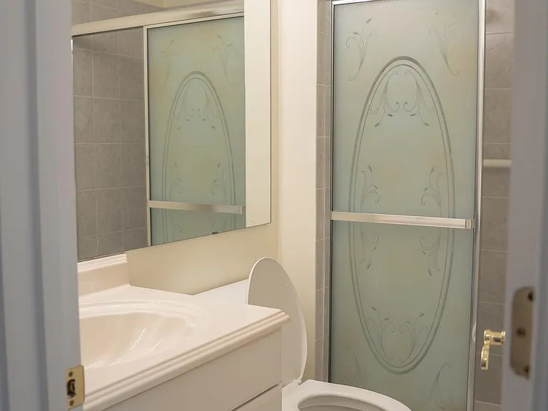 12101 Greenwood Ct #301 — Photo 25