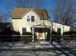5 Garden St, Hyde Park, NY 12538