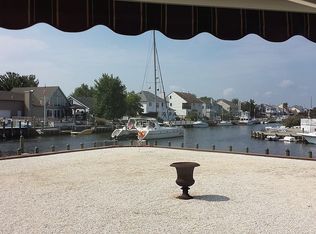 653 Fairview Ln, Forked River, NJ 08731