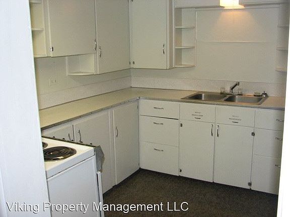 3rd image of 799 NW 6th St