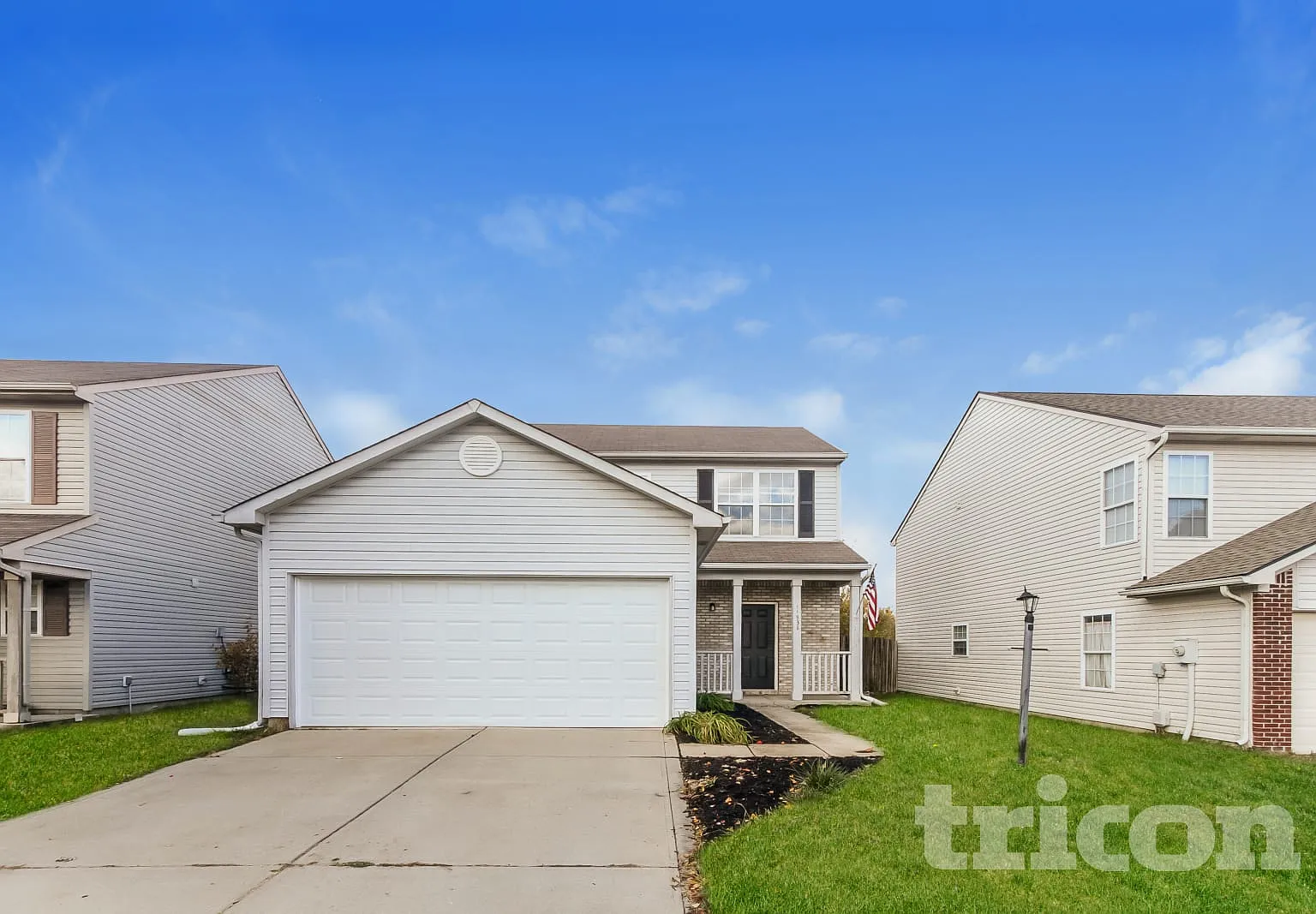 11936 Locus Lane Noblesville IN — Photo 1
