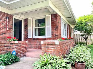 119 Fairview Ter, Jacksonville, IL 62650