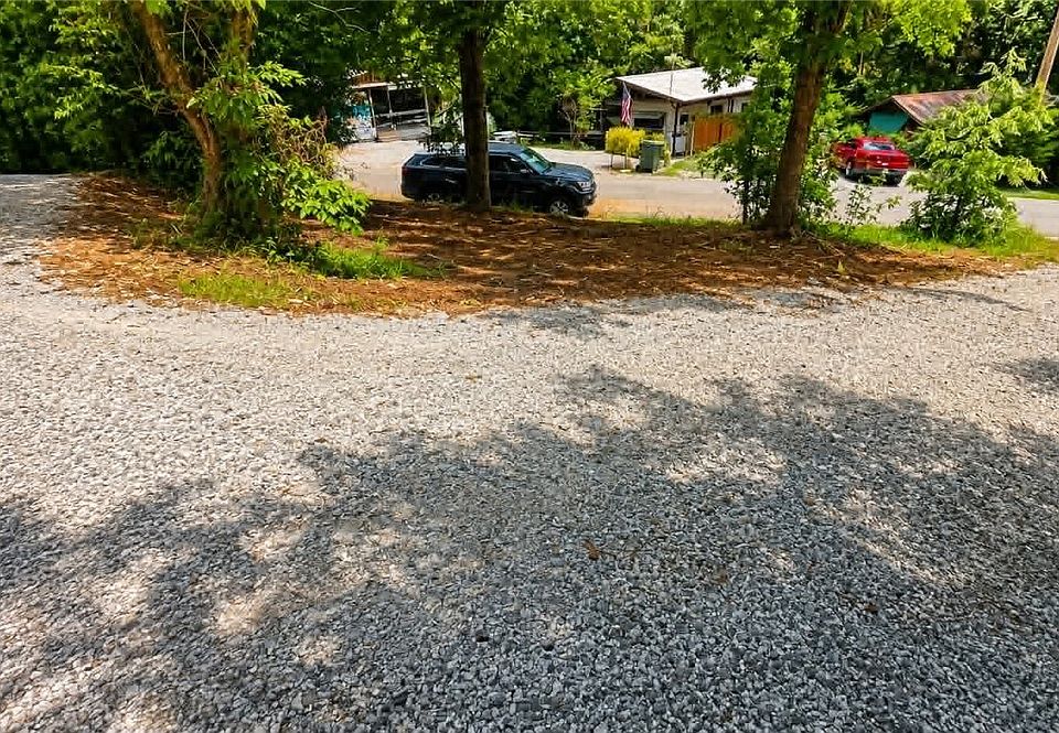 1st image of 406 Kinston Loop Dr