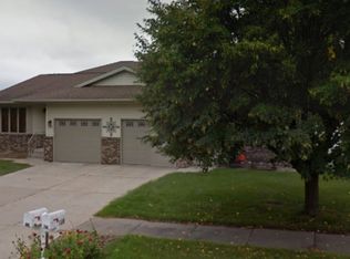 738 Vilas St, Onalaska, WI 54650