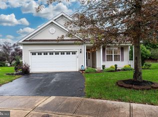 20 Five Bridges Ct, Barnegat, NJ 08005