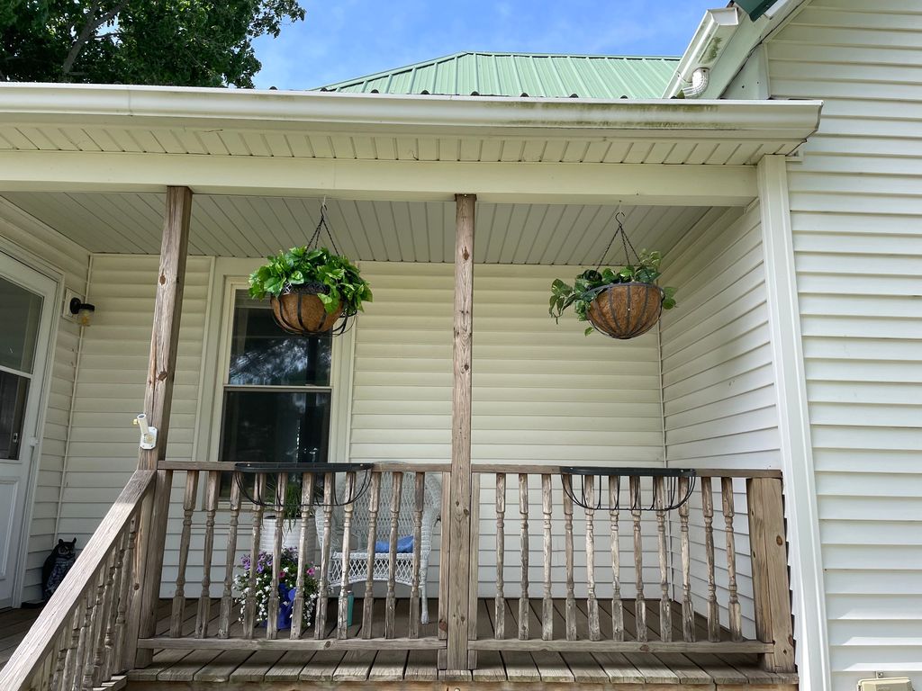 9929 N 1375 East Rd - Property Image