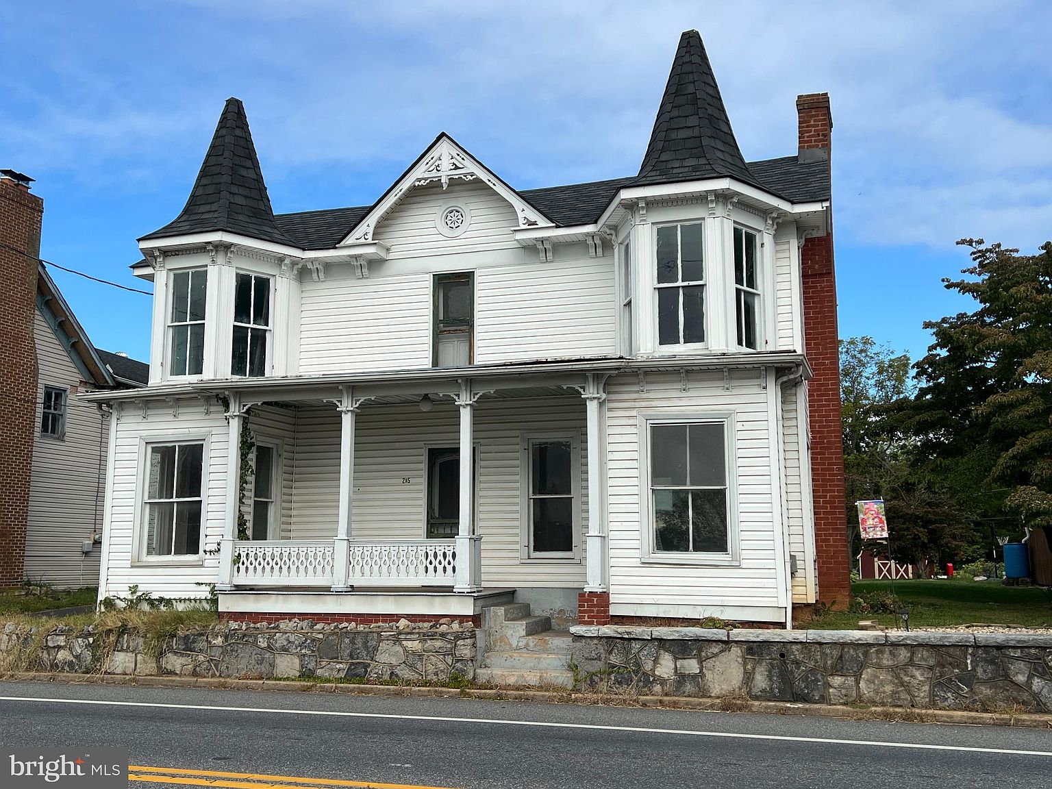 255 S Main St, Mount Crawford, VA 22841 | Zillow