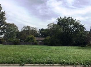 705 Dierking Ter, Elk Grove Village, IL 60007