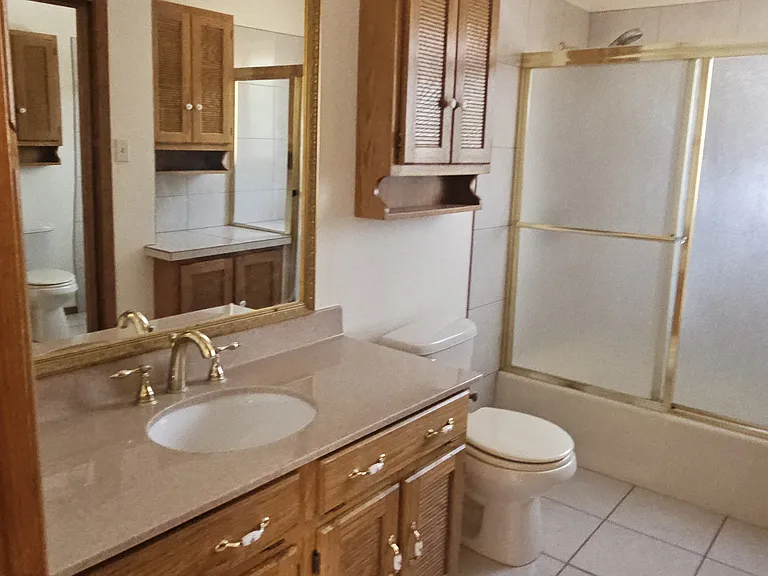 650 Frontier Dr — Photo 9
