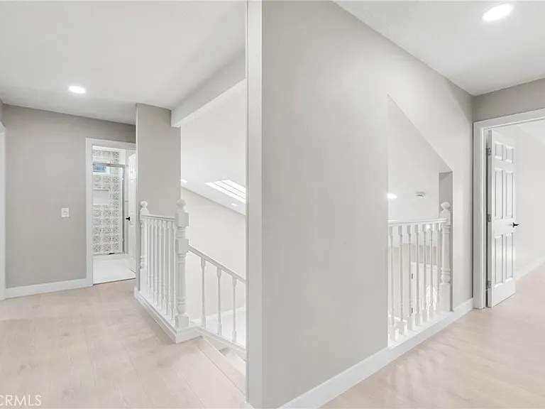 24746 Scott Ln — Photo 12