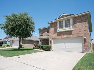 9424 Pastime Ct, Fort Worth, TX 76244