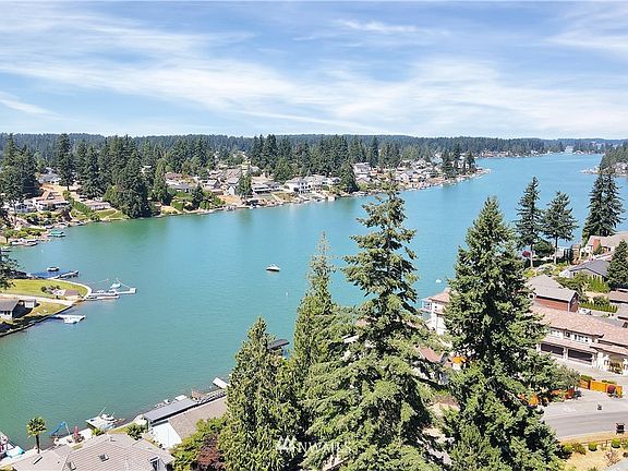 3rd image of 21116 Church Lake Dr E