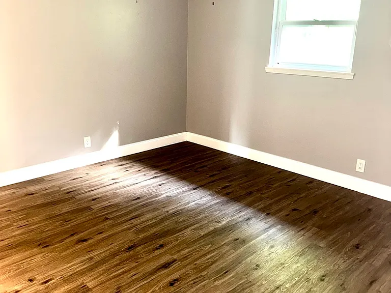 122 Kenilworth Rd — Photo 10