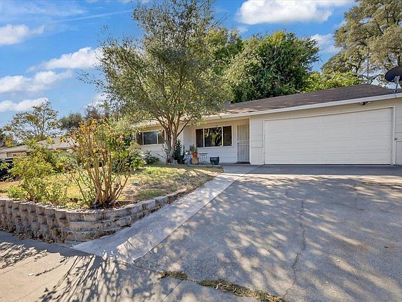 4th image of 6978 Brayton Ave