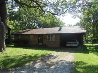 319 SW D St, Bentonville, AR 72712