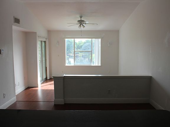 5th image of 1865 Palm Cove Blvd #303