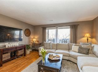 4530 Holly St APT 9, Kansas City, MO 64111